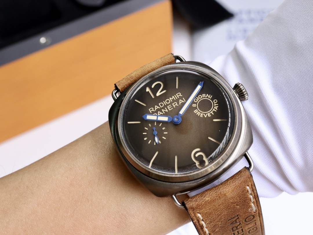 Panerai Radiomir PAM01347